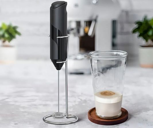 Revolvedor Portátil Mini Batidor Eléctrico Con Soporte Café