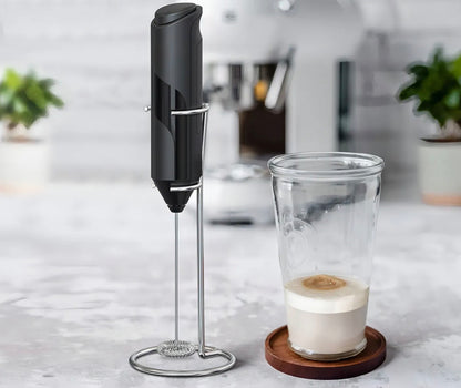 Revolvedor Portátil Mini Batidor Eléctrico Con Soporte Café