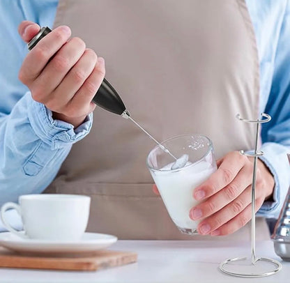 Revolvedor Portátil Mini Batidor Eléctrico Con Soporte Café